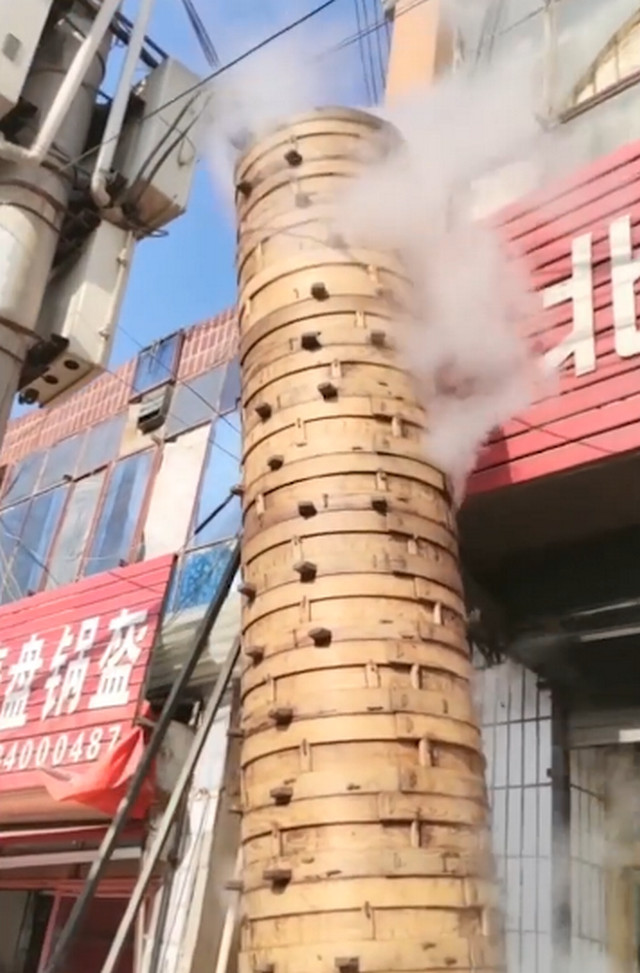 生意太火爆包子铺23层蒸笼堆到二楼阳台